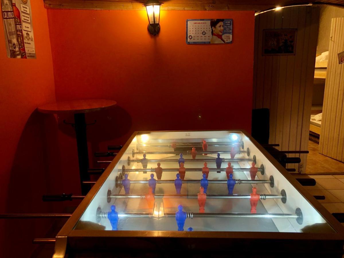 בודפשט Whole Basemenet Former Pub4 Stag Do/Hen Party מראה חיצוני תמונה