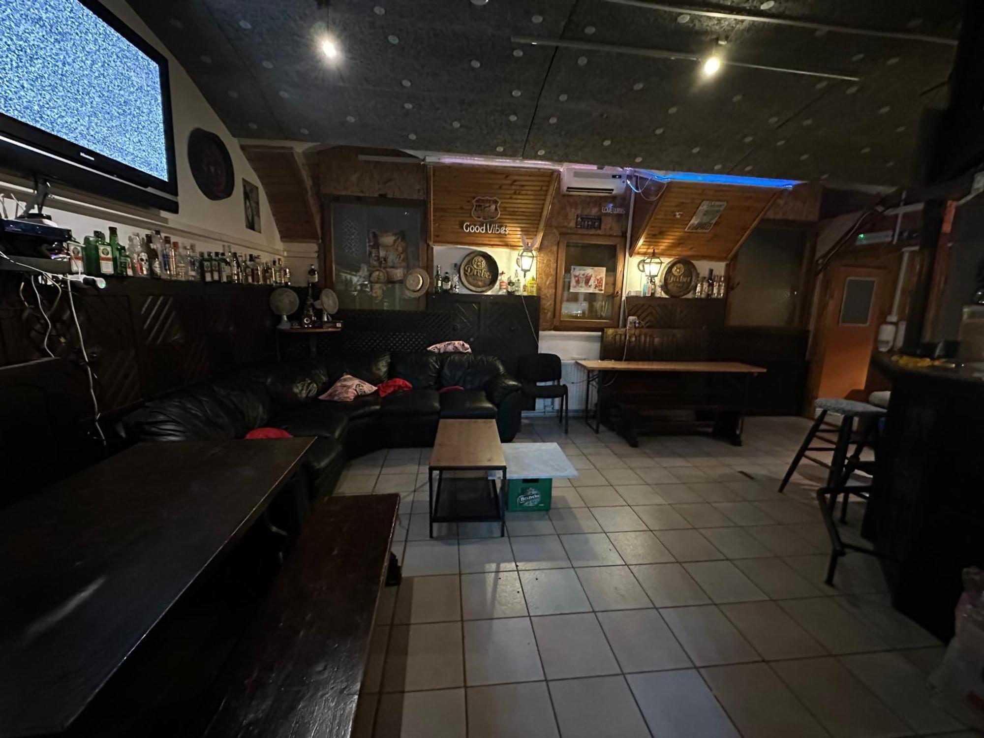 בודפשט Whole Basemenet Former Pub4 Stag Do/Hen Party מראה חיצוני תמונה